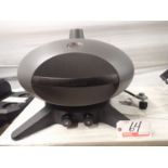 MORSO FORNO MEDIO SQ-330 ROUND SCANDINAVIAN CAST IRON PROPOANE TRAVEL BBQ (MSRP $900)