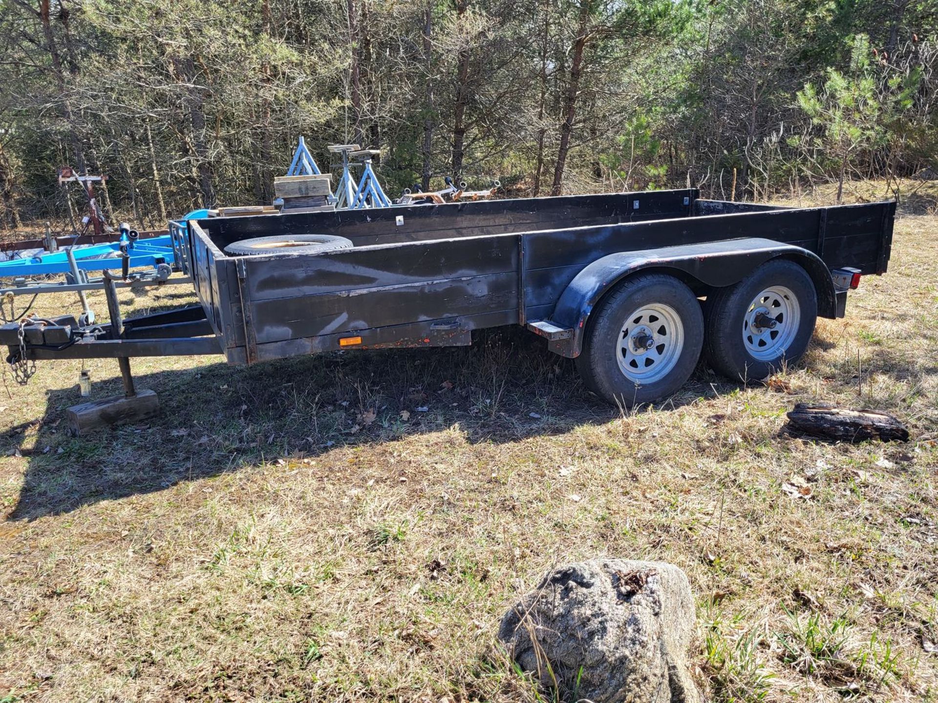 TANDEM AXLE 12'L WOOD DECK TRAILER - Image 2 of 4