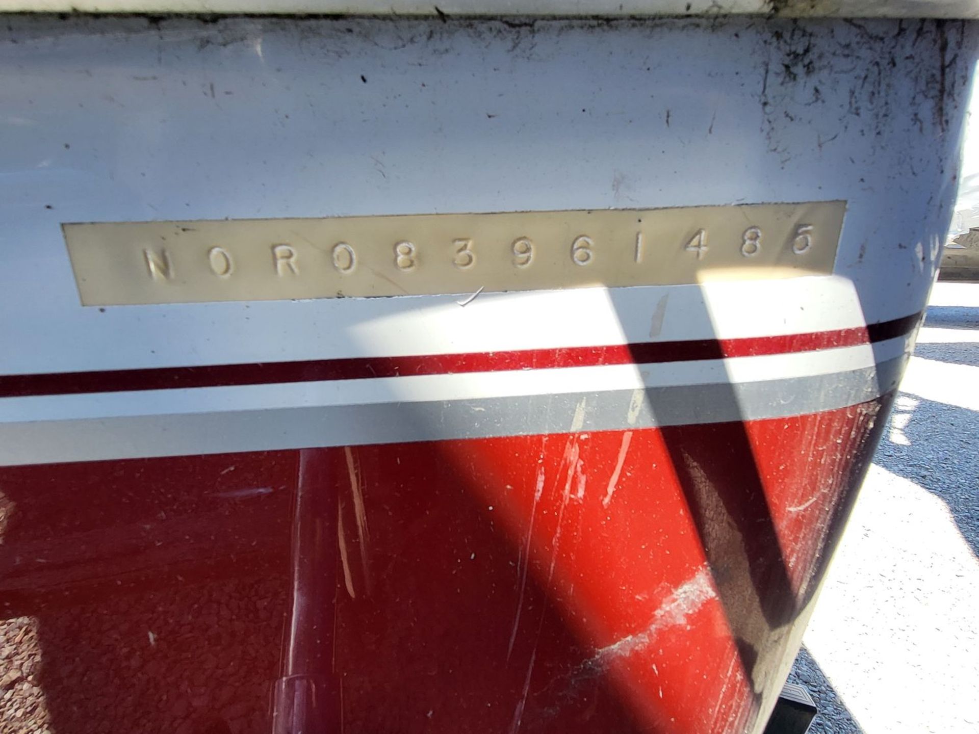 CRESTLINER RAMPAGE POWERBOAT INBOARD/OUTBOARD V6 4.3HM (TOP/BOTTOM REBUILT) HIN NORO83961485 (1985) - Image 11 of 11