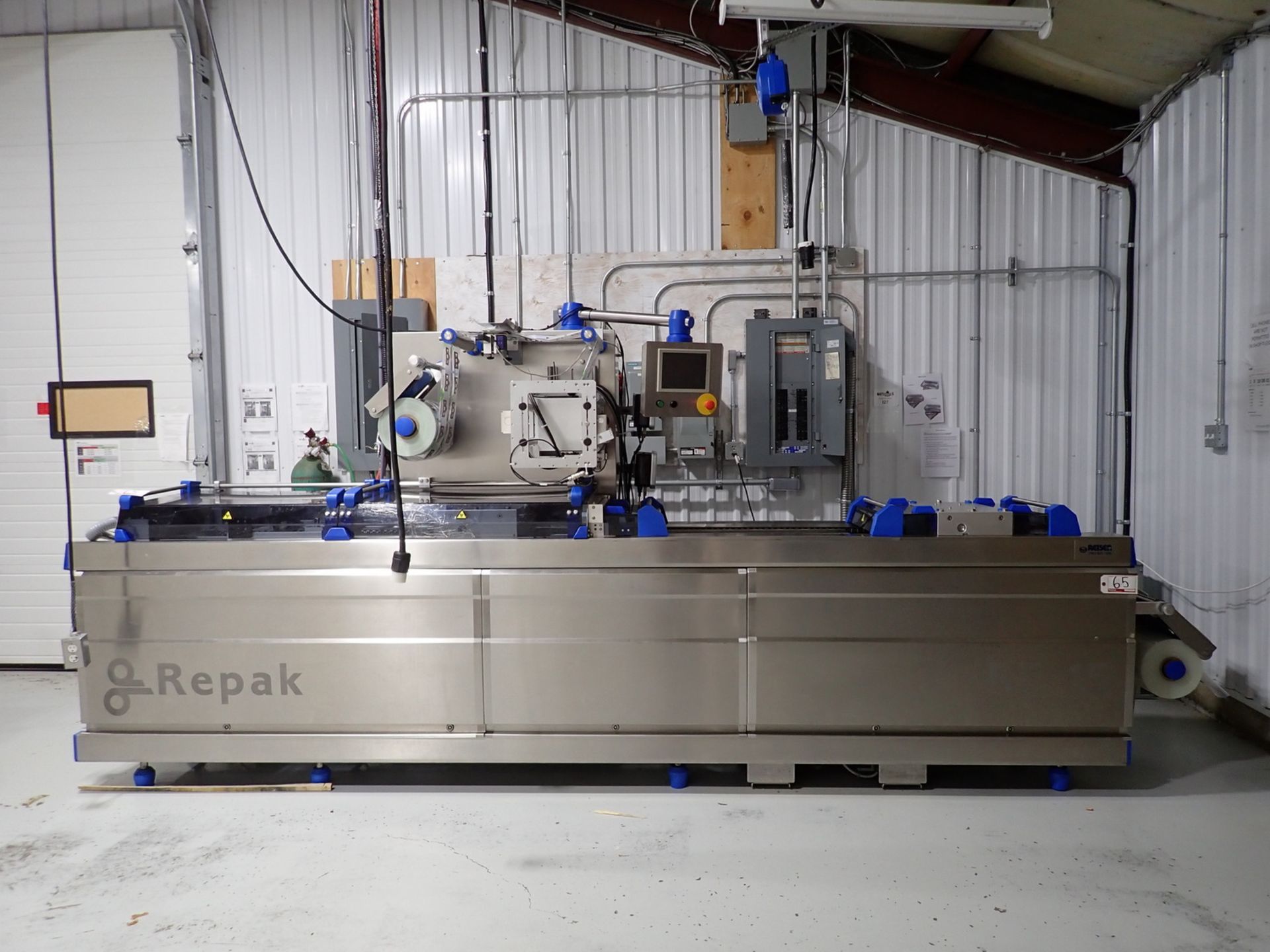 Repak Machine REPAK RE15 HORIZONTAL FORM / FILL / SEAL PACKAGING MACHINE (2014), S/N ...