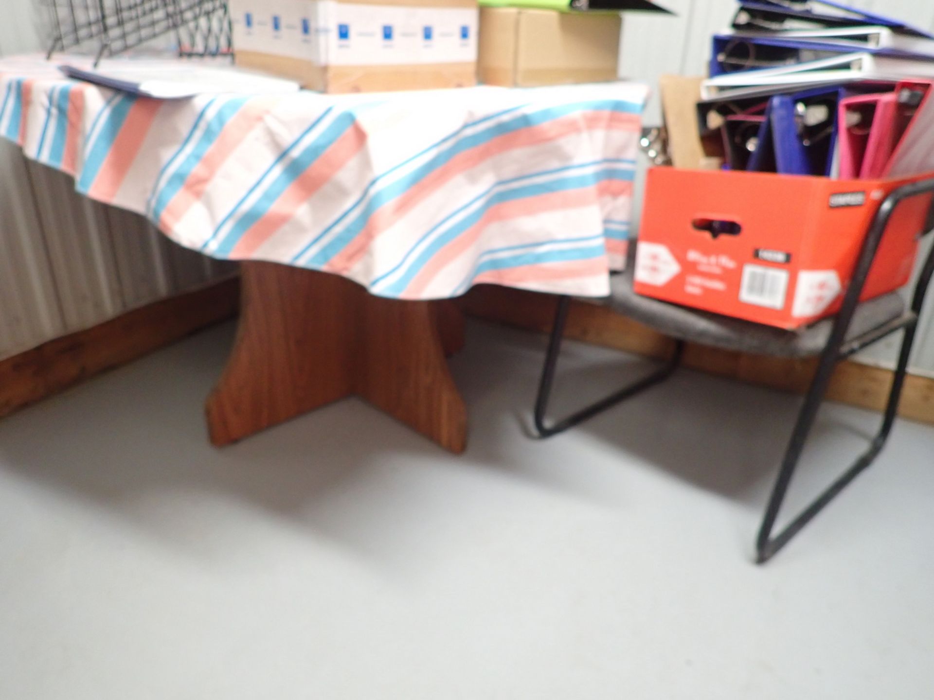 LOT - LUNCH ROOM TABLE, GREY FABRIC CHAIRS, ROUND TABLE & PLASTIC FOLDING TABLE - Image 2 of 3