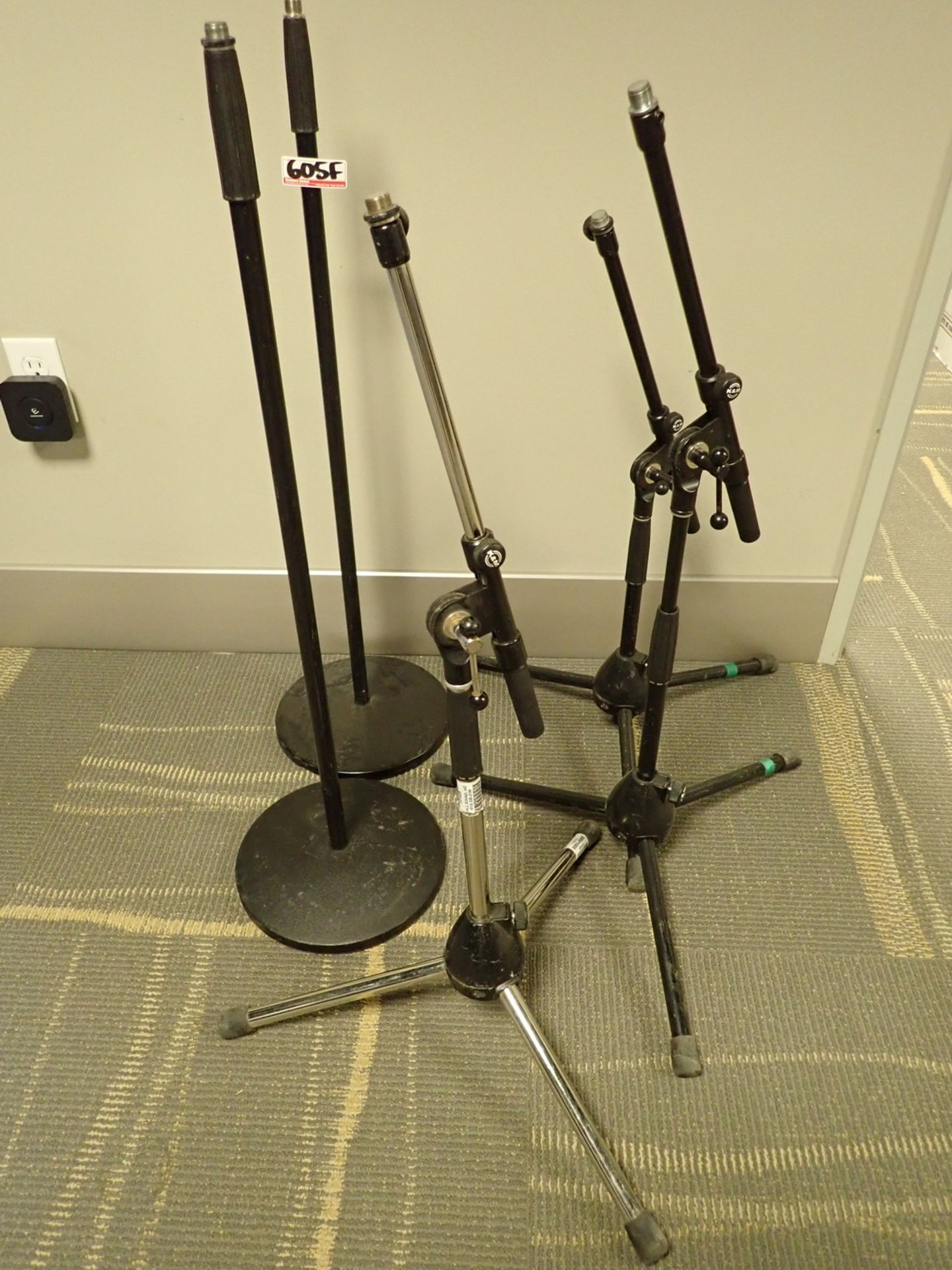 UNITS - ASSORTED K & M MIC STANDS
