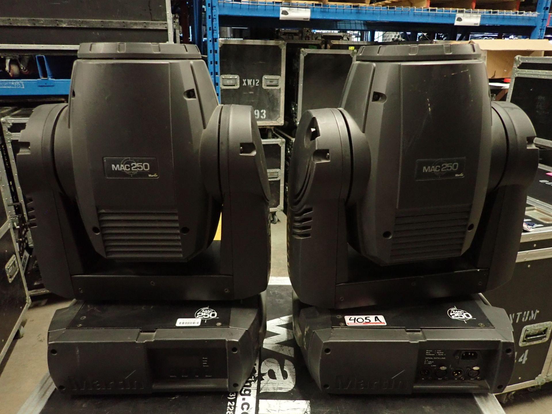 UNITS - MARTIN MAC 250 MOVING HEAD LIGHT FIXTURE (1) MAGENTA COLOR WHEEL ERROR, (1) HOT ERROR - Image 2 of 4