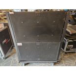 UNITS - EV XLC118 LINE ARRAY SUB