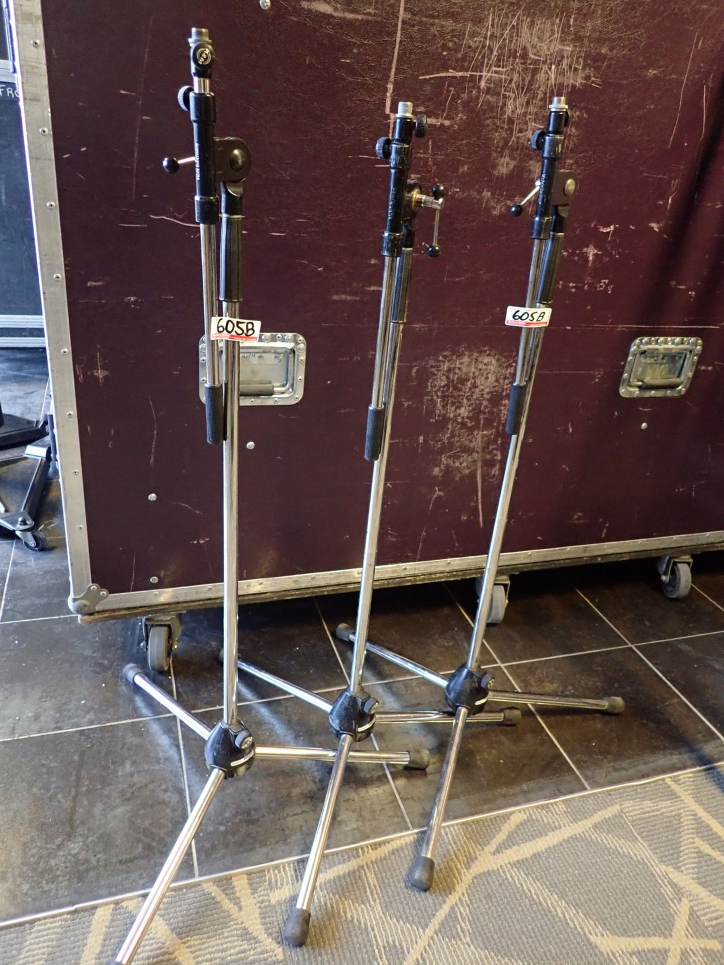 UNITS - K & M 210/9 CHROME MIC STANDS