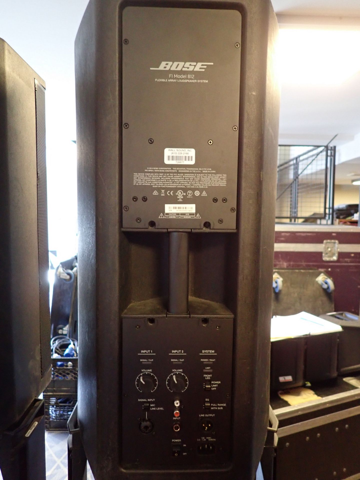 LOT - BOSE F1 812 FLEXIBLE ARRAY C/W F1 SUBWOOFER, STAND, & TRAVEL SOFT CASE - Image 4 of 4