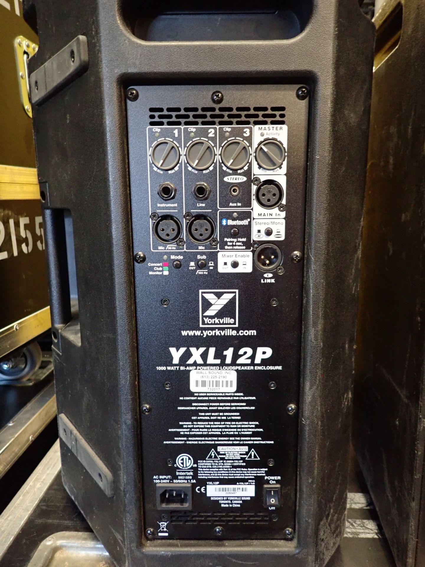 UNITS - YORKVILLE YXL 12P 1000WATT BI- AMP POWERED LOUD SPEAKER - Image 2 of 2