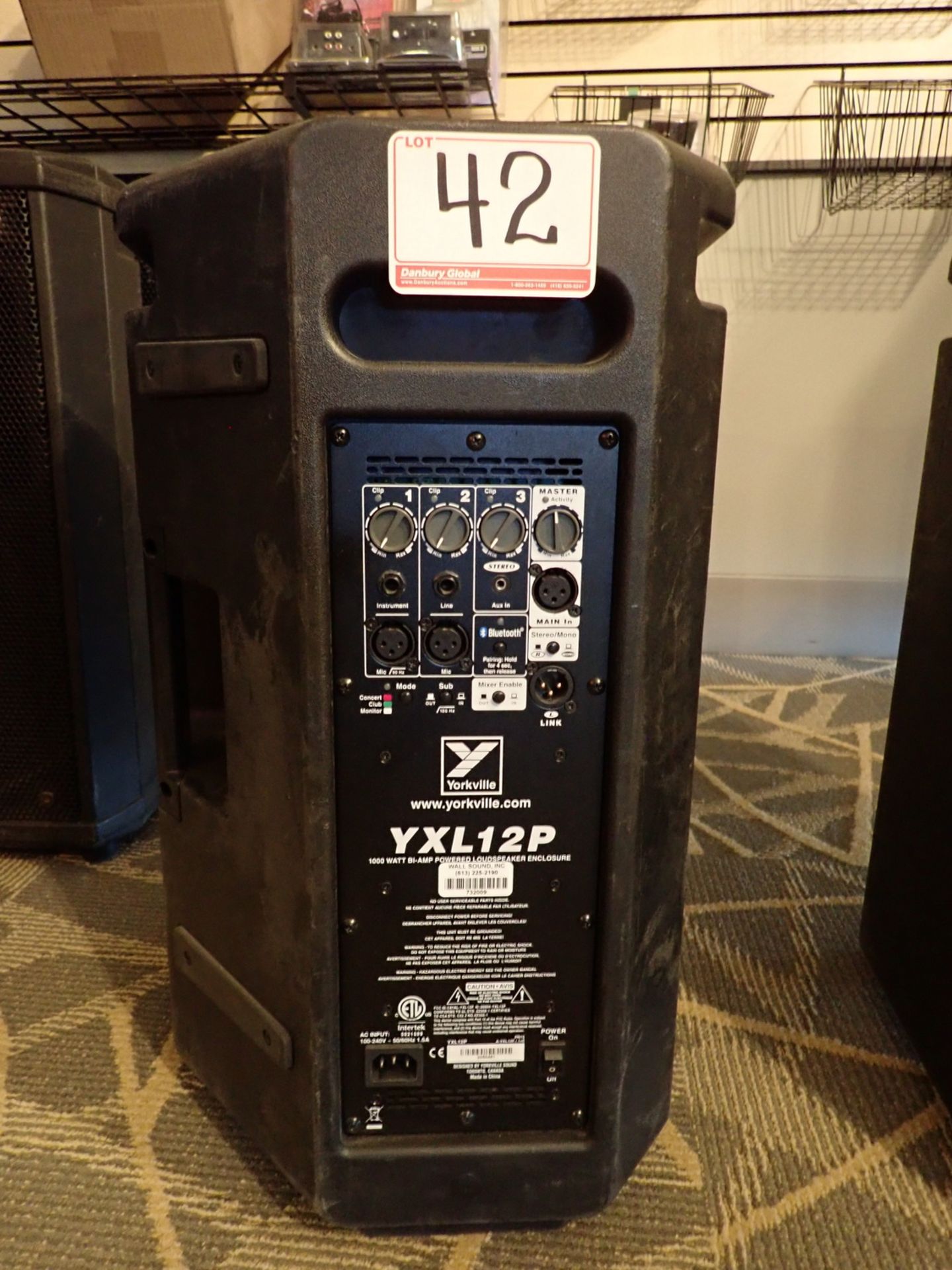 UNITS - YORKVILLE YXL 12P 1000WATT BI- AMP POWERED LOUD SPEAKER - Image 2 of 4