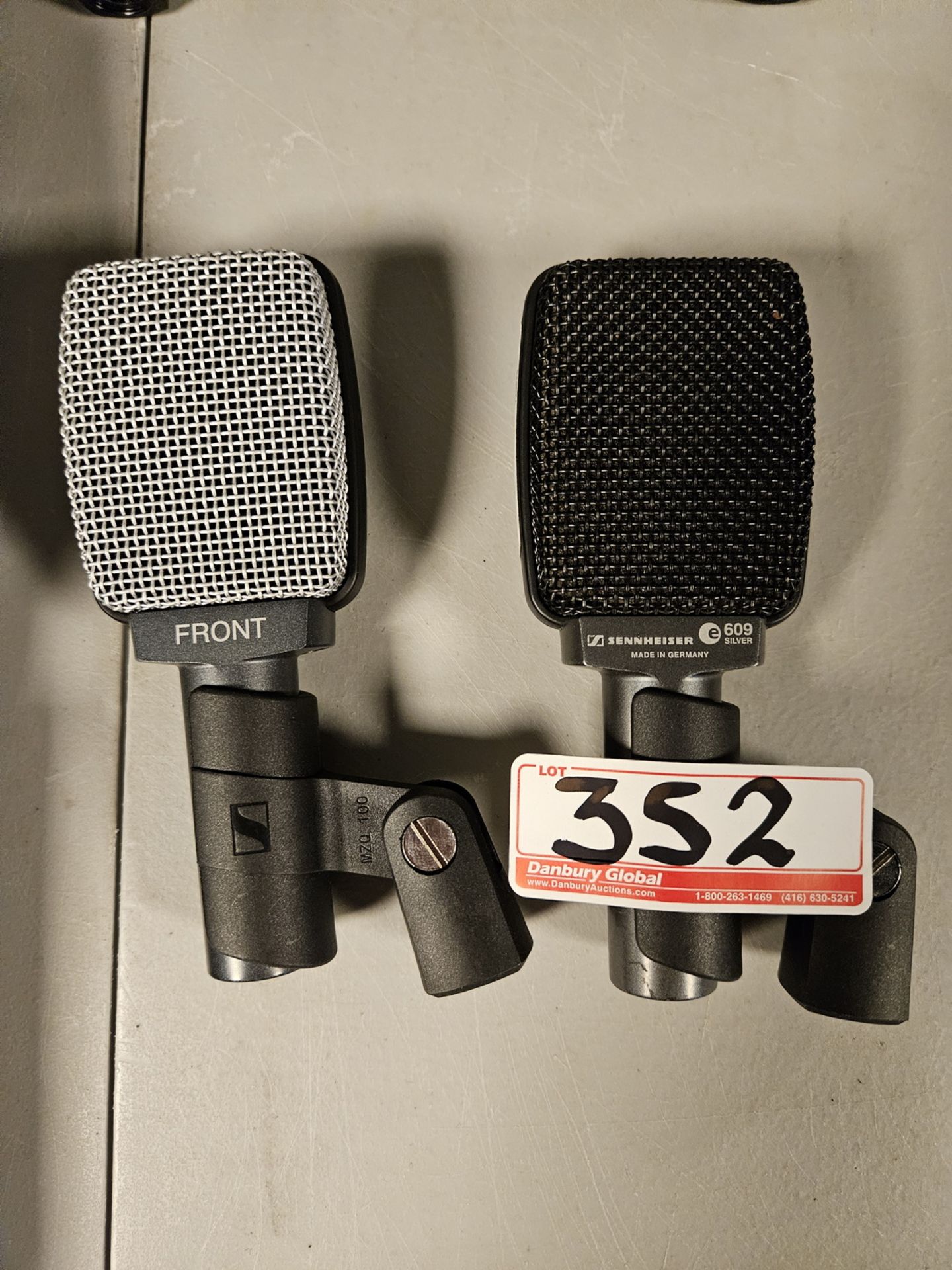 UNITS - SENNHEISER E609-S MIC C/W CLIP