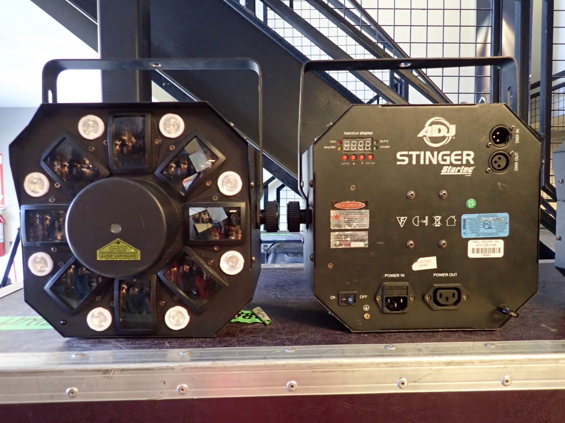 UNITS - ADJ STINGER 2 3-IN-1 EFFECTS LIGHT - Image 2 of 2