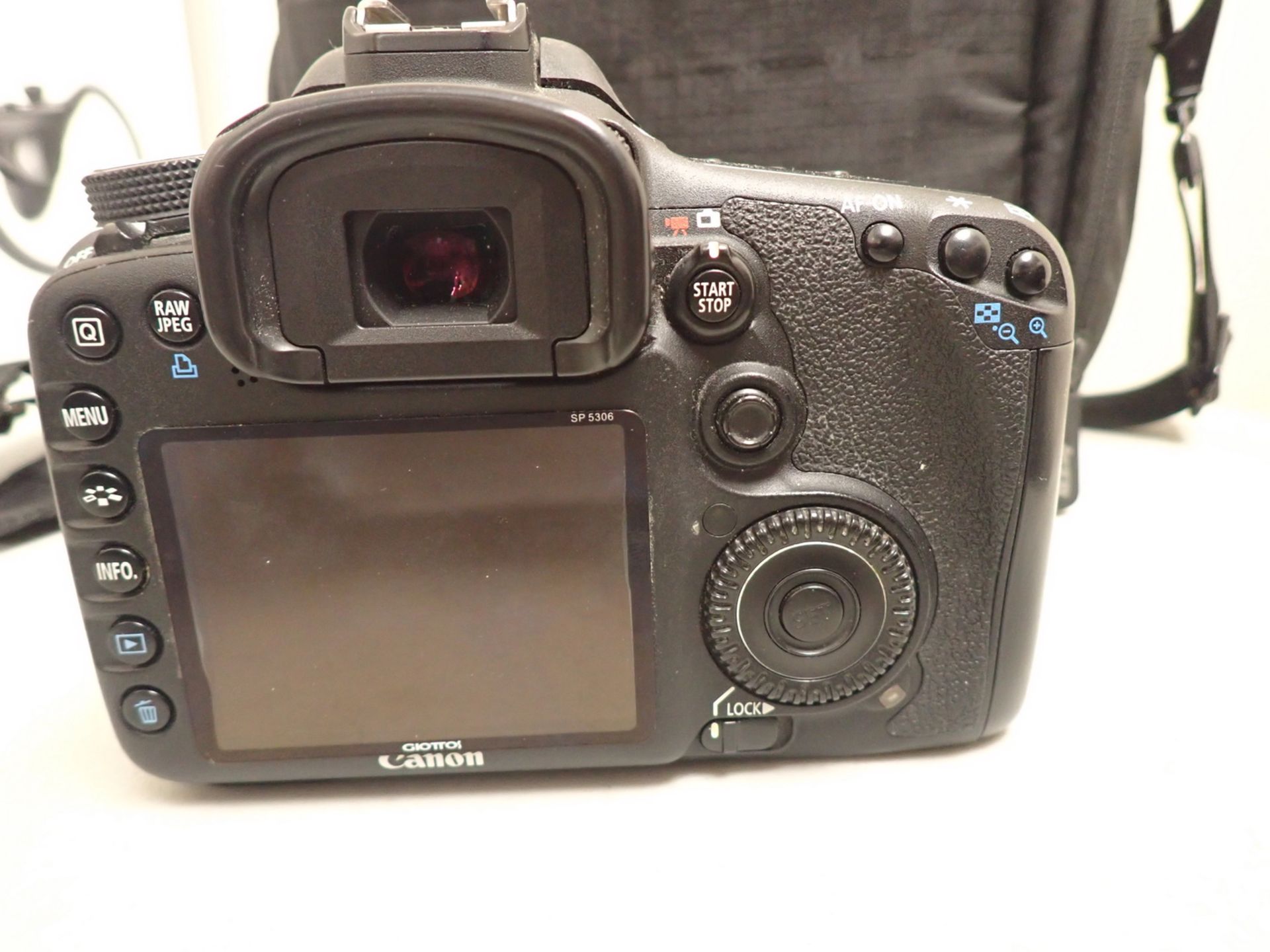 CANON DS126251 7DEOS DIGITAL CAMERA - Image 2 of 5