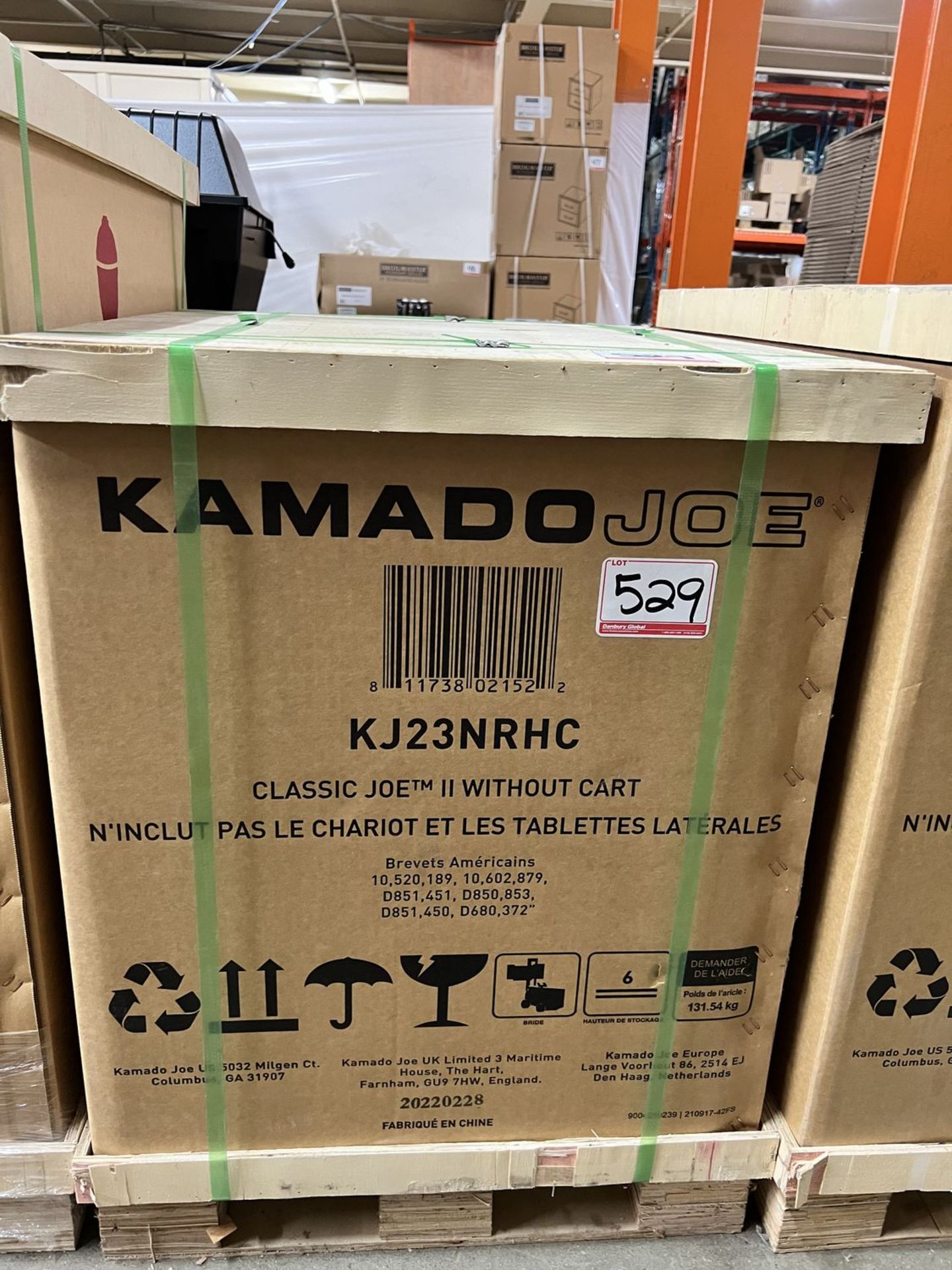 KAMADO JOE CLASSIC JOE II (KJ23NRHC) CERAMIC CHARCOAL GRILL / SMOKER (NEW IN BOX) (MSRP $1,500)