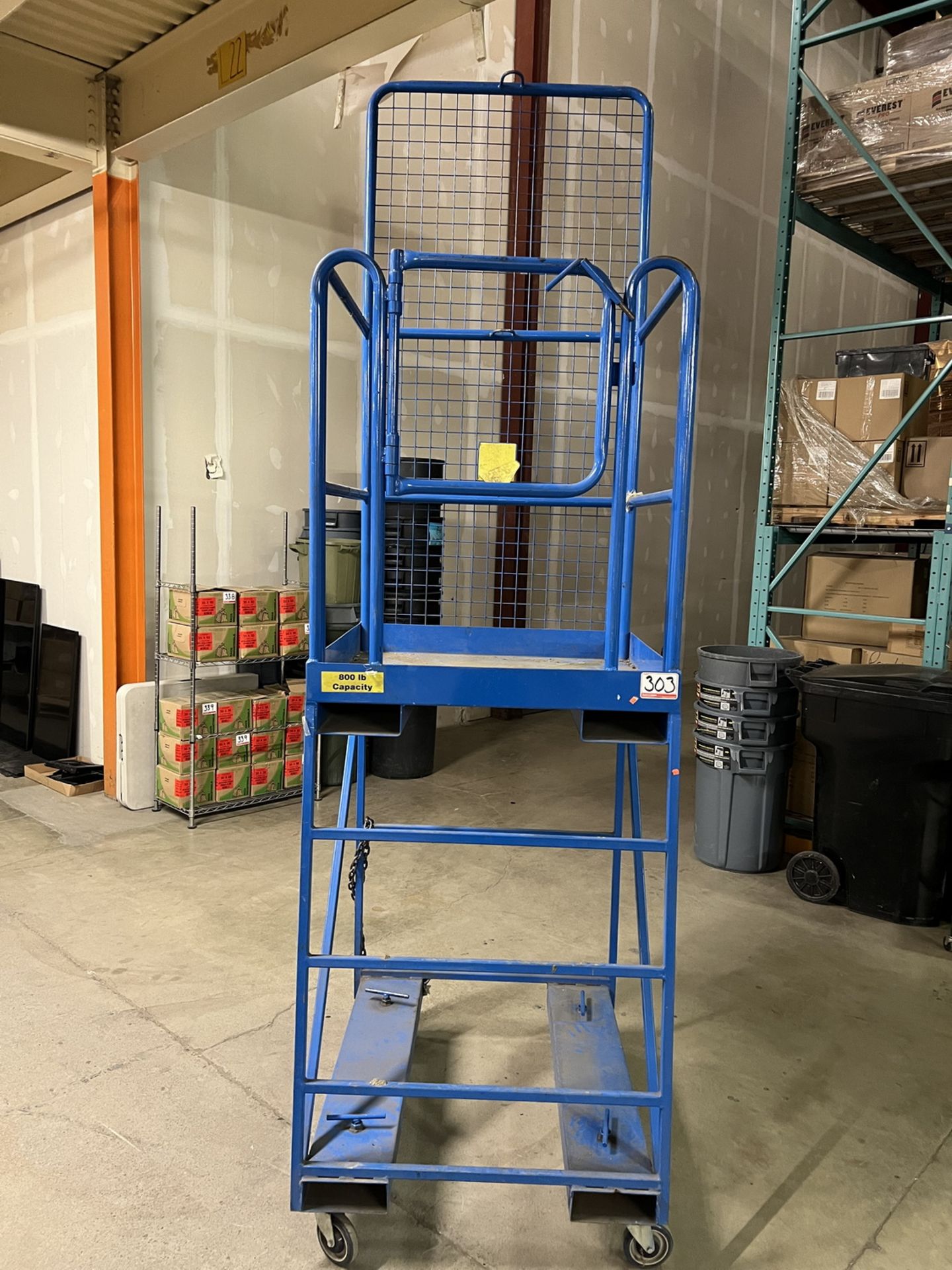 BLUE STEEL 38 X 36 X 122" 3-STEP FORKLIFT AERIAL PLATFORM