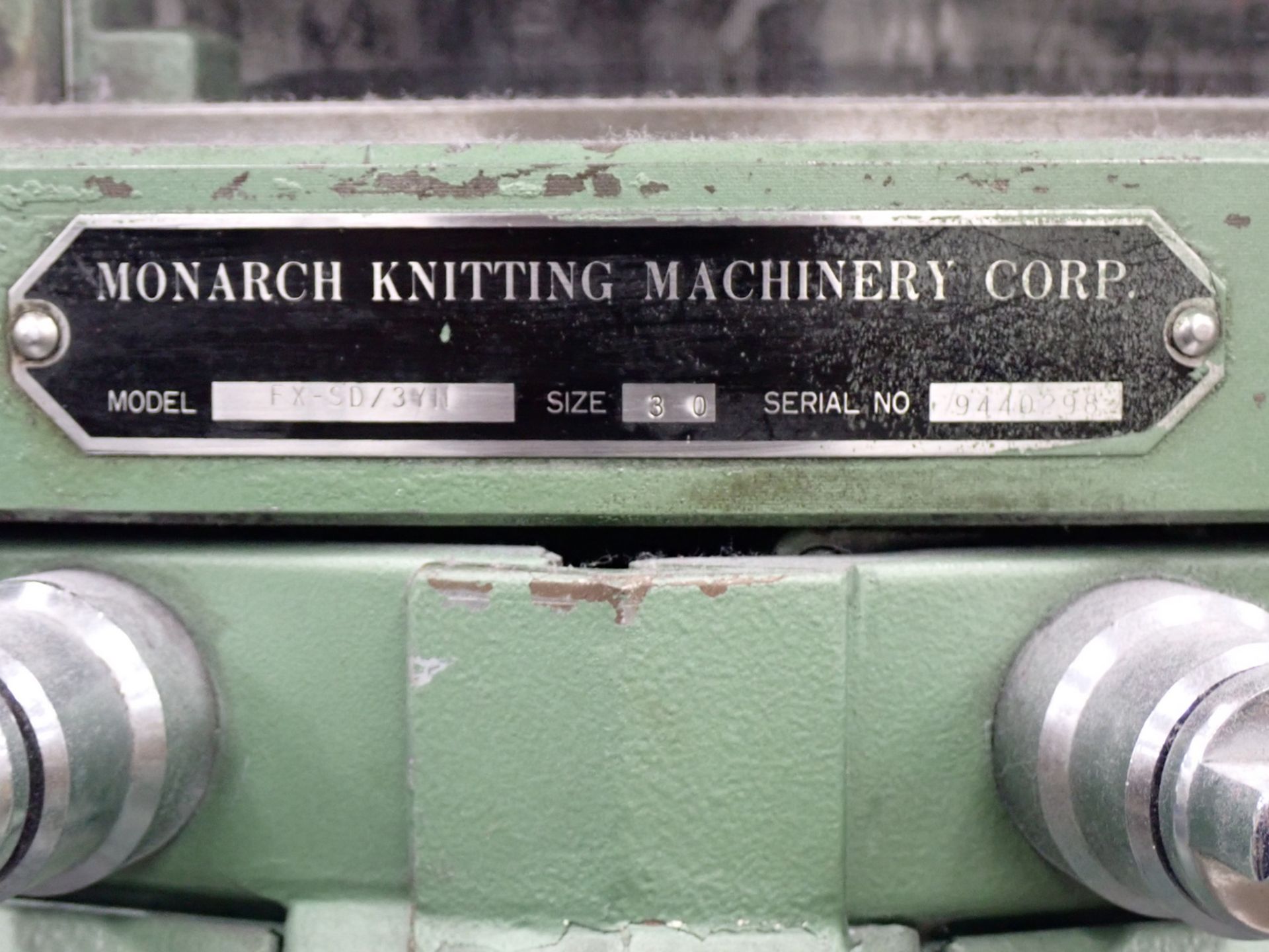 MONARCH FX-SD/3YN SIZE-30 CYLINDER DVA CIRU;AR KNITTING MACHINE, 1872 NEEDLE SLOT COUNT S/N94440298 - Image 9 of 12