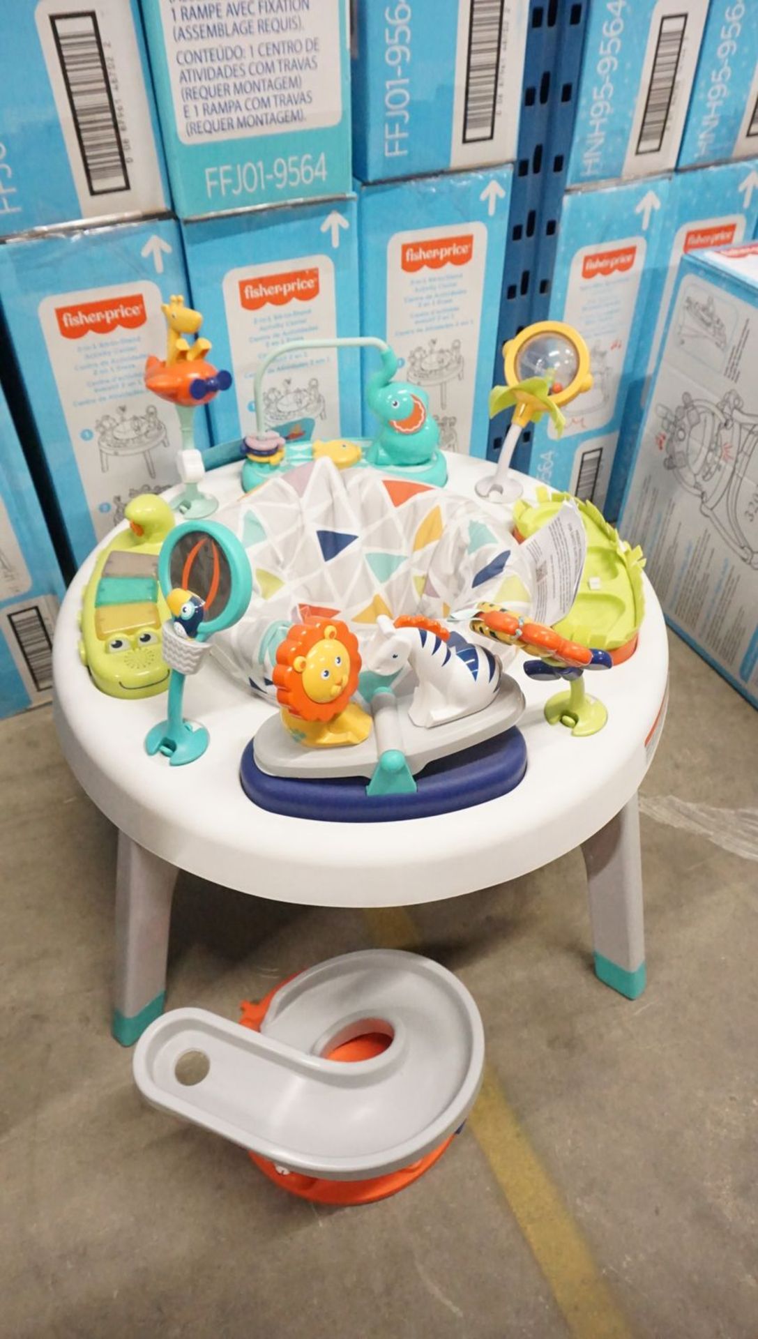 UNITS - FISHER PRICE 2-IN-1 SIT & STAND ACTIVITY CENTRE (FFJ01-9564) (MSRP 129.99) - Image 3 of 3
