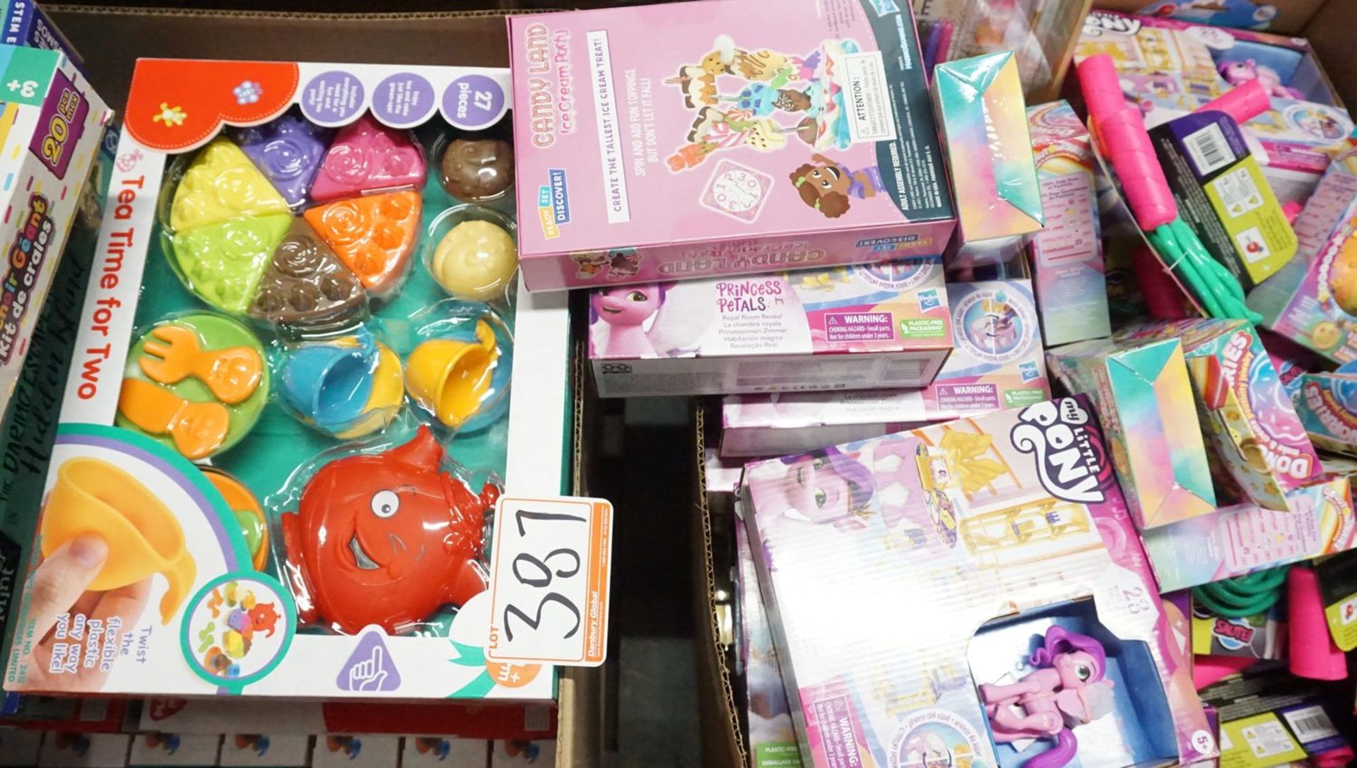LOT - WINFUN SING N LEARN WITH ME, TEA PARTY, MY LITTLE PONY, ASSTD TOYS (1 SKID) - Image 3 of 4