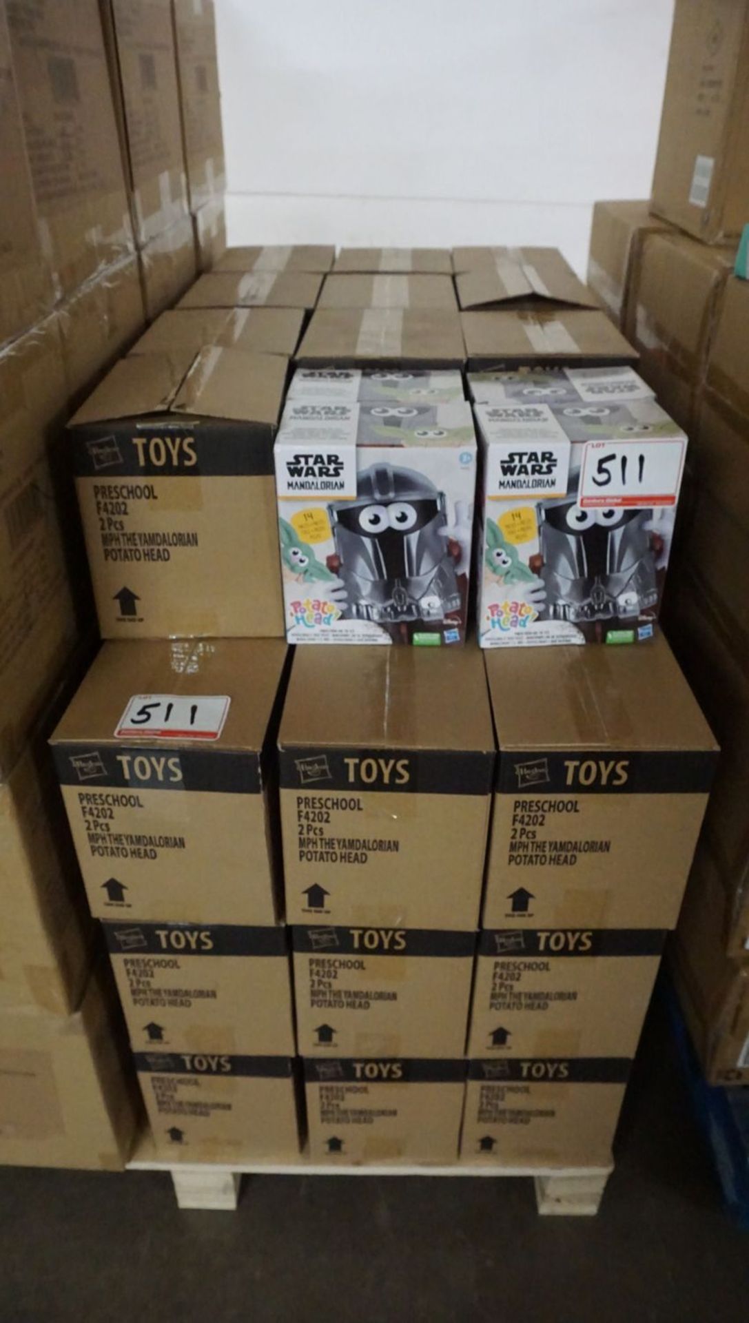 LOT - (55 BOXES) STARWARS MANDALORIAN TOYS (2 PCS/BOX) & (16 BOXES) DINO WORKSHOP CASES (6 PCS/BOX) - Image 3 of 4