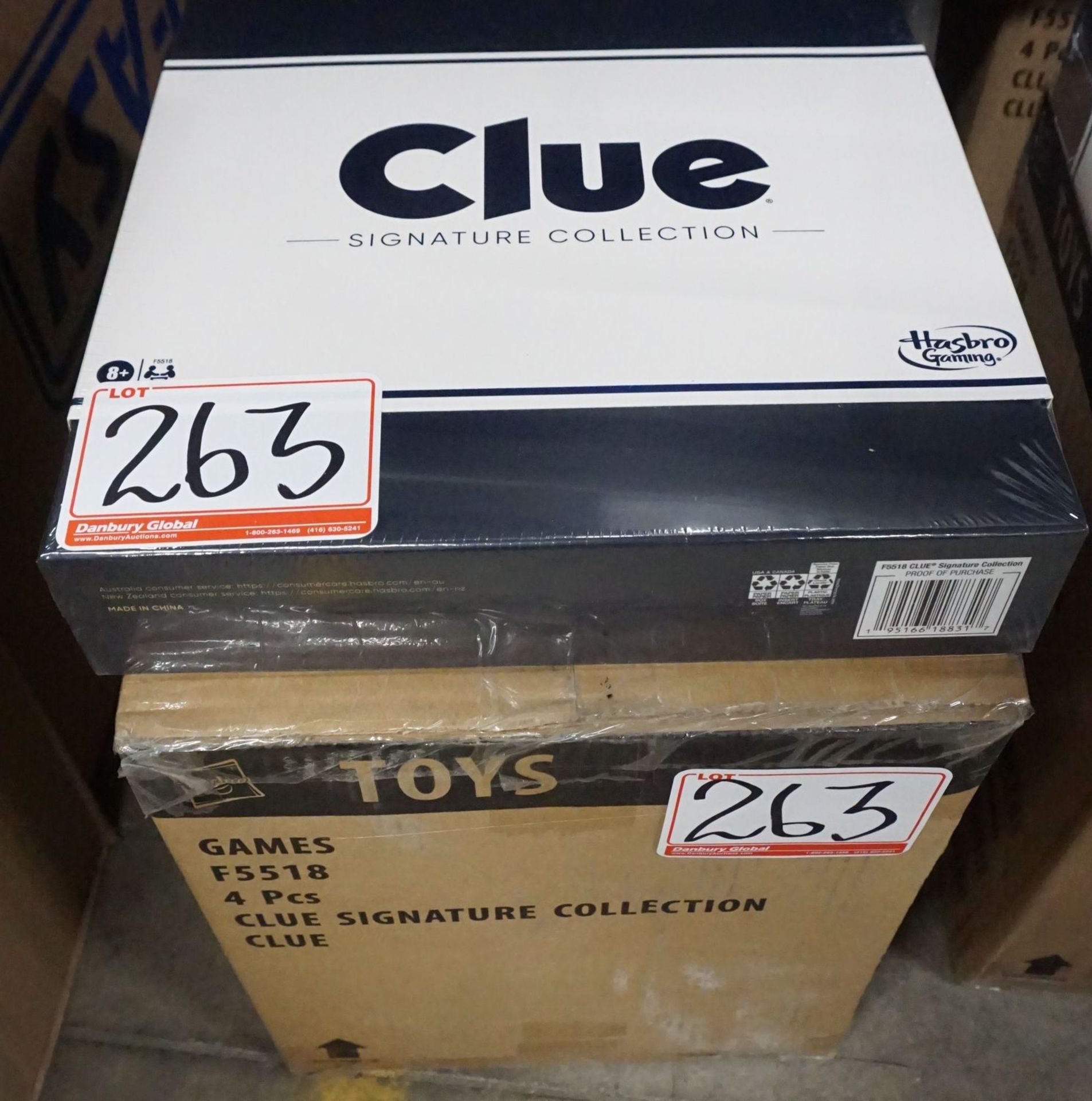 UNITS - HASBRO CLUE SIGNATURE COLLECTION BOARD GAME