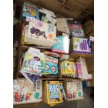 LOT - SAFARI ANIMALS, RESCUE VEHICLES, SUCCESS W/ SIGHT WORDS, COUNTING TO CHRISTMAS BOOKS (1 SKID)