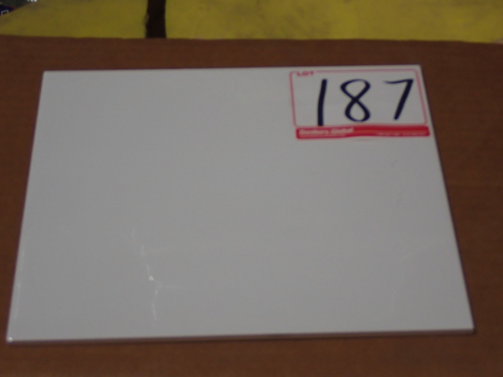 BOXES - UNIWALL WHITE 8 X 10" TILES (20 PCS/BOX)