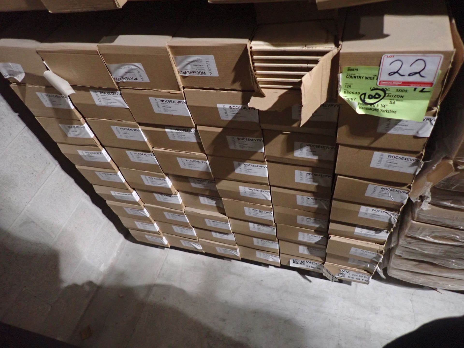 BOXES - WHITE OAK YORKSHIRE 6.25" X 3/4" ENGINEERED FLOORING (19.35 SQFT/BOX) - Image 3 of 3