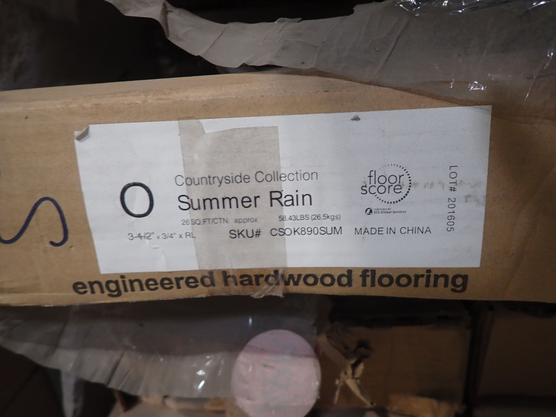 LOT - RED OAK COBALM SUMMER RAIN, COCOA BEAD ASSTD FLOORING - Image 5 of 5