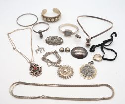 Sammlung Silberschmuck