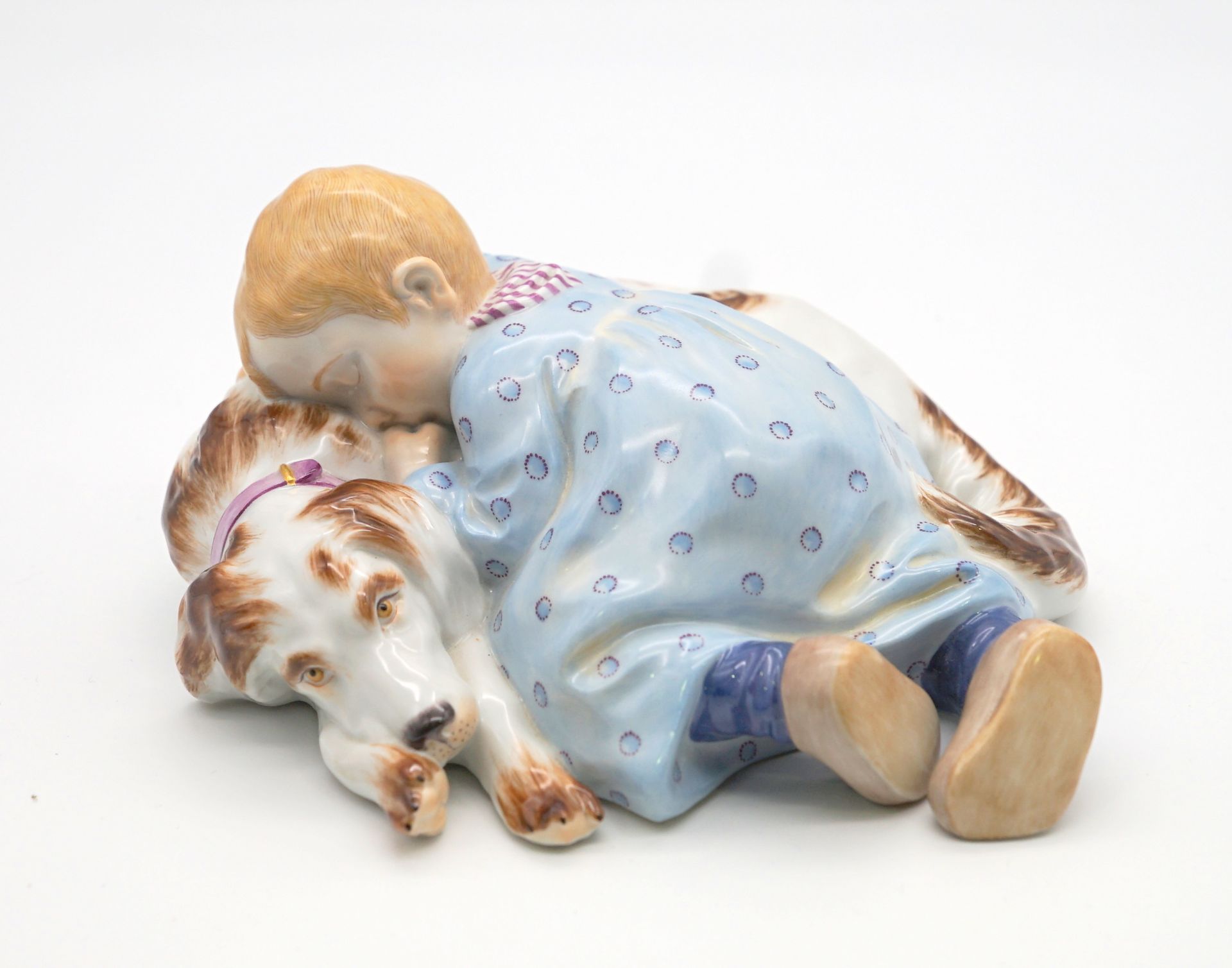Staatlich Meissen: Hentschelkind No. 73368 :"Kind auf Hund schlafend" - Bild 5 aus 6