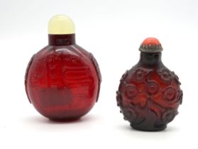 2 große alte Snuff Bottles Glas geschnitten 18./19.Jh. China