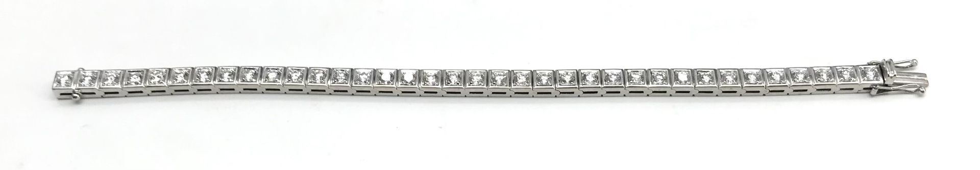 Brillantarmband, 750 WG, Besatz mit 32 Brillanten