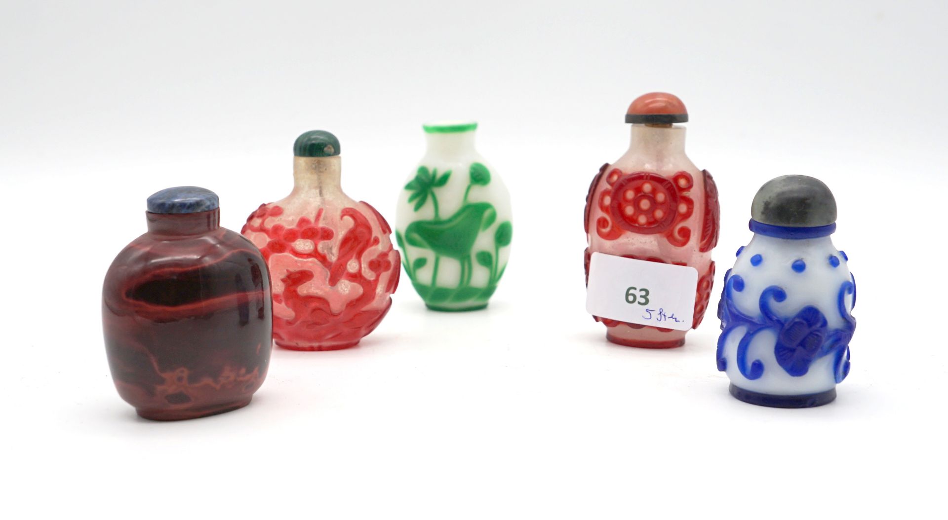 Sammlung von 6 antiken Snuff Bottles Peking Glas 19.Jh. - Bild 2 aus 2