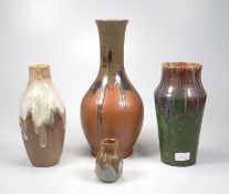 4 Vasen mit Laufglasur