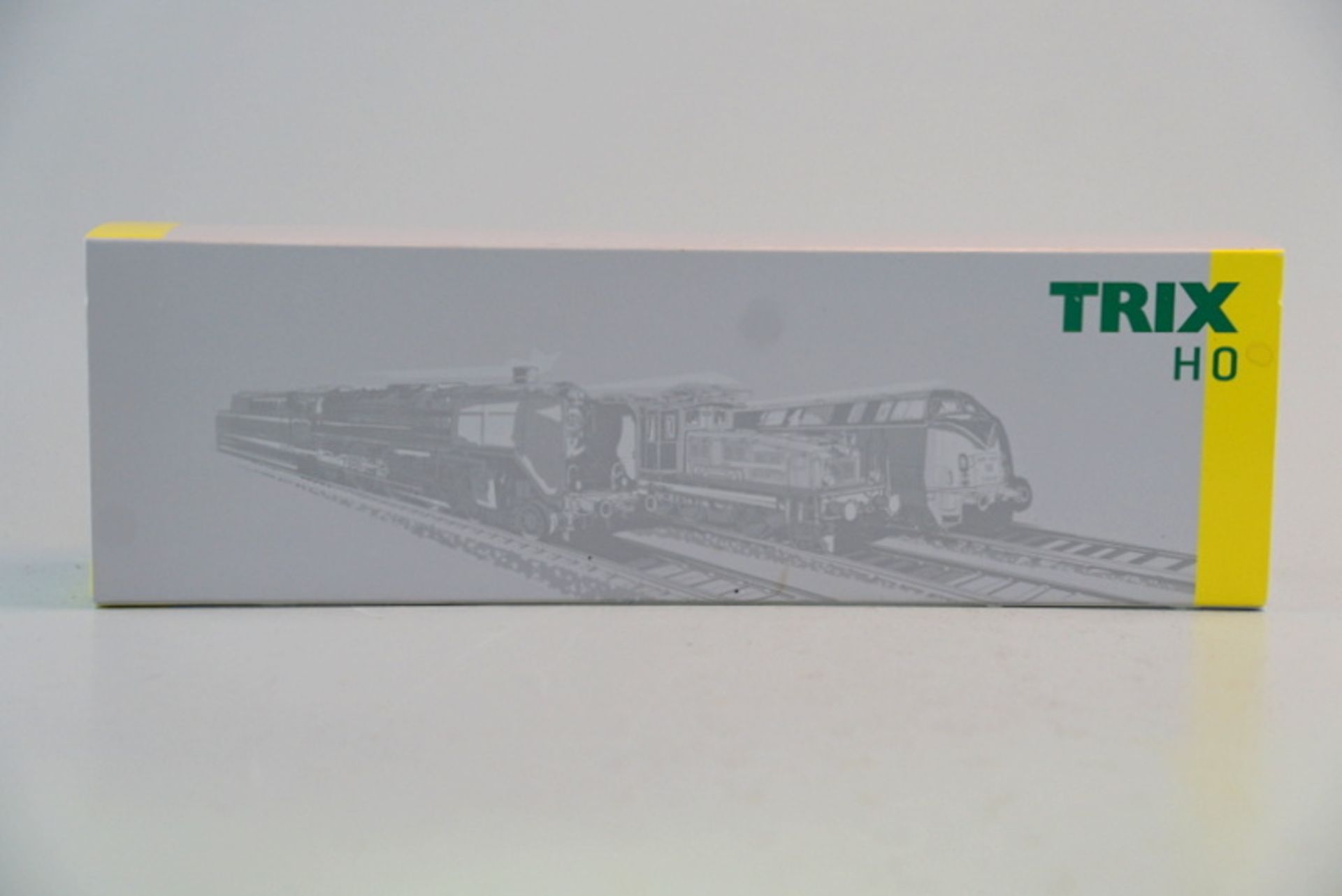 TRIX #25027: Schnellzug-Dampflok mit Tender, Spur H0. - Image 3 of 4