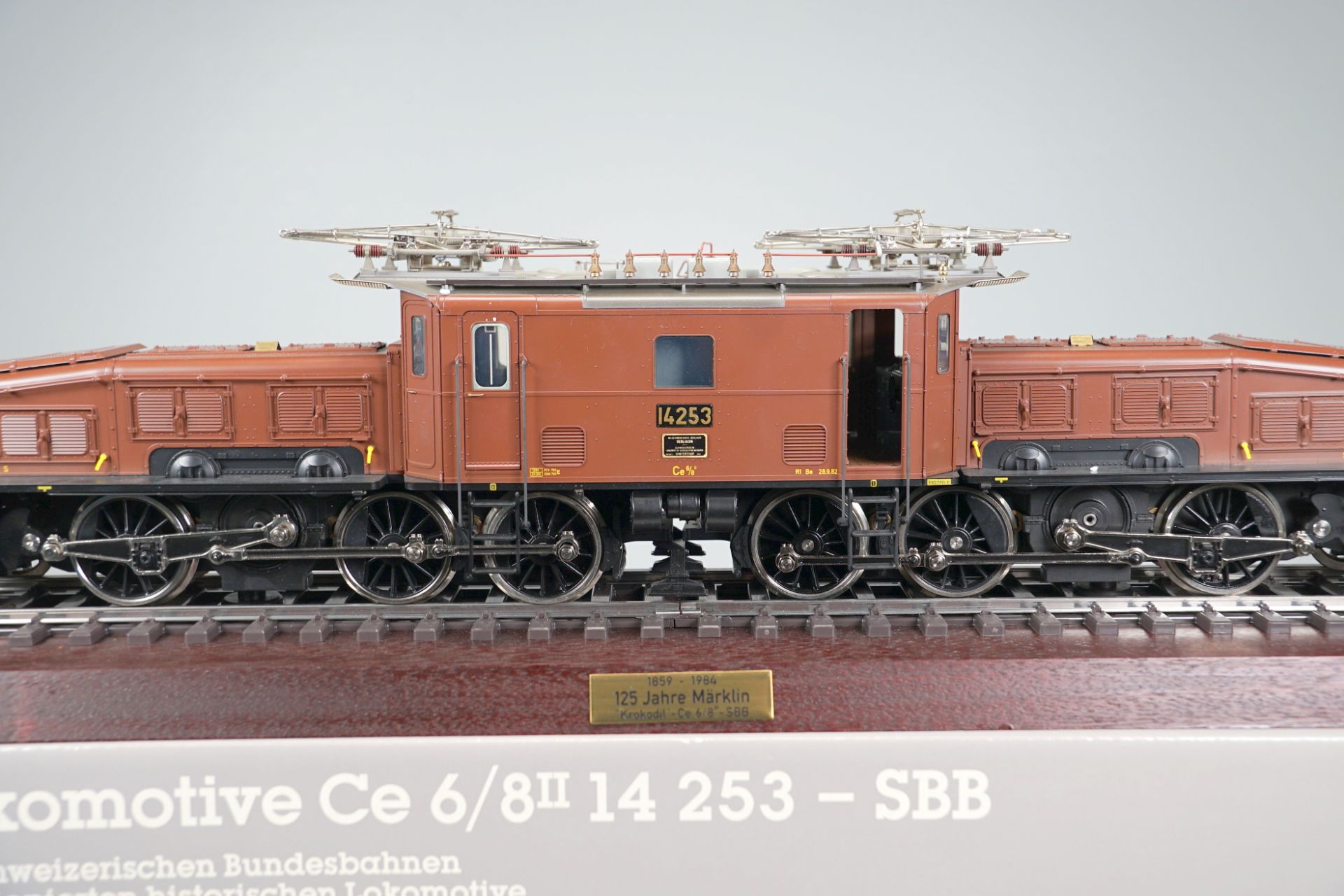 Güterzuglokomotive "Krokodil" Ce 6/8II 14253 SBB 5757 - Image 3 of 4