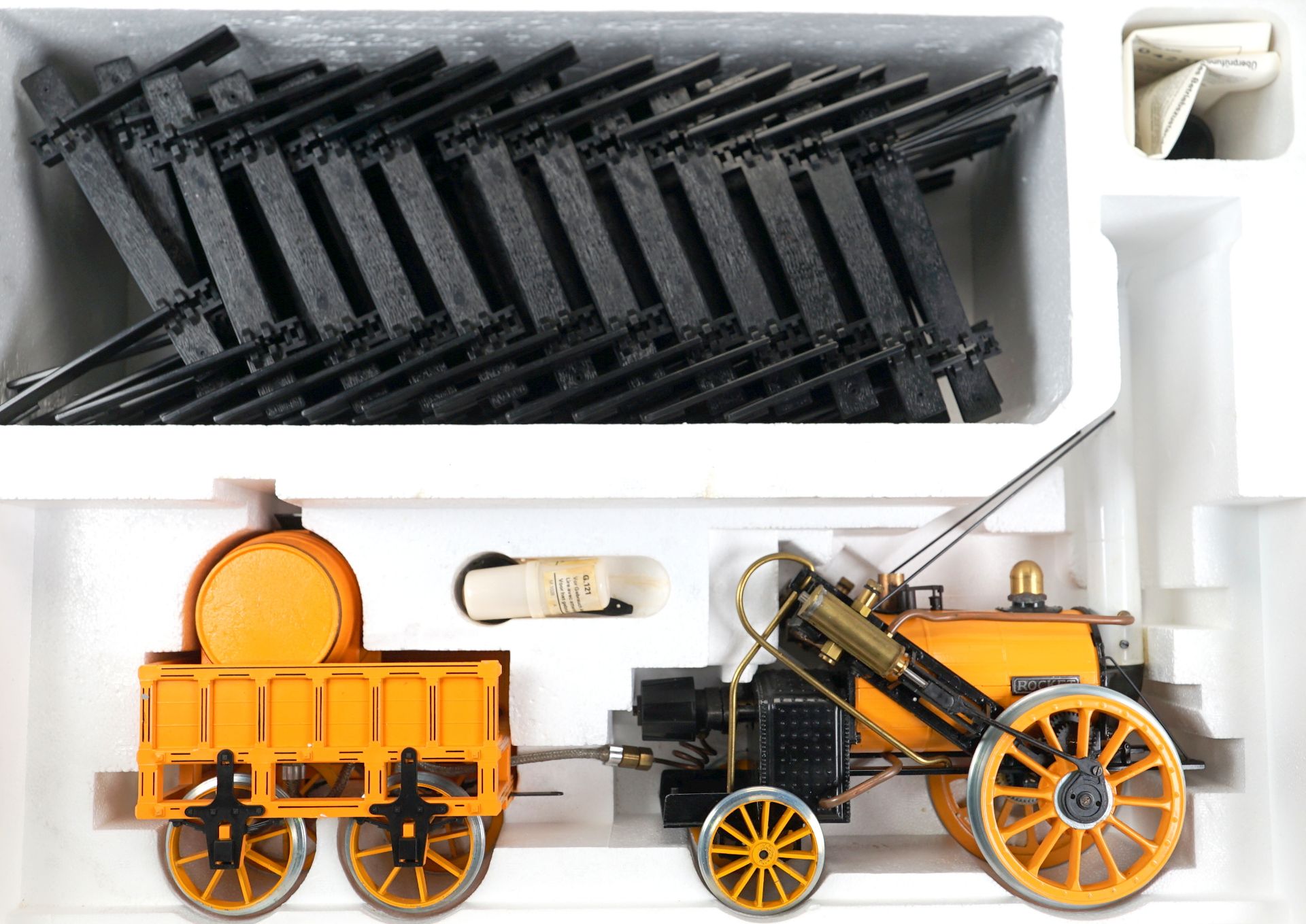 Hornby Stephenson's Rocket Steam Train G121 - Bild 2 aus 2