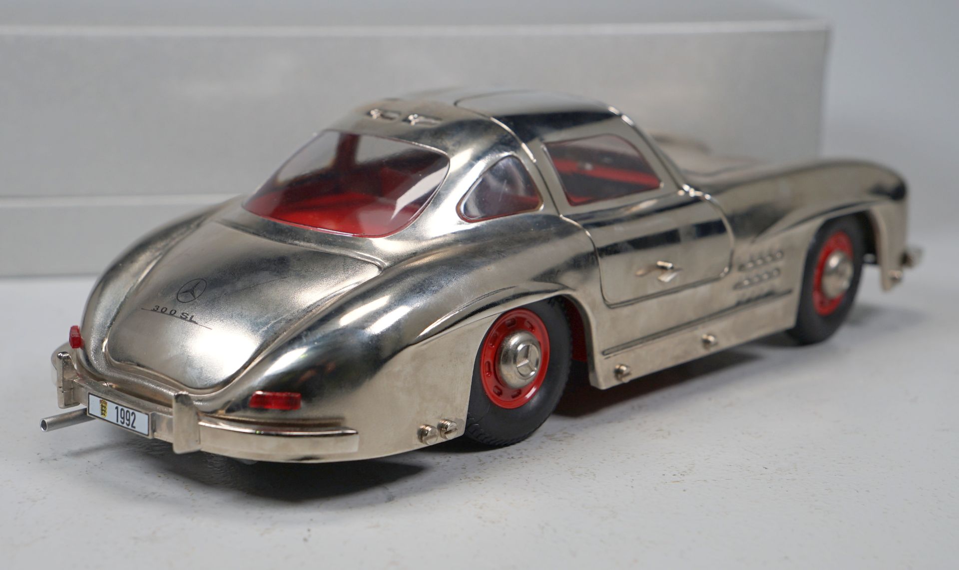 Märklin Mercedes 300 SL (hochglanz) Jubiläumsmodell - Image 4 of 4