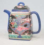 Yixing Teekanne Zisha Ton aufwendig Emaillebemalt 19. JH