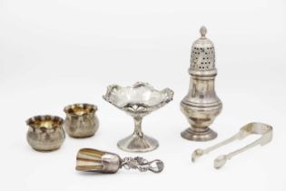 A silver pepperette by J B Chatterley & Sons Ltd.