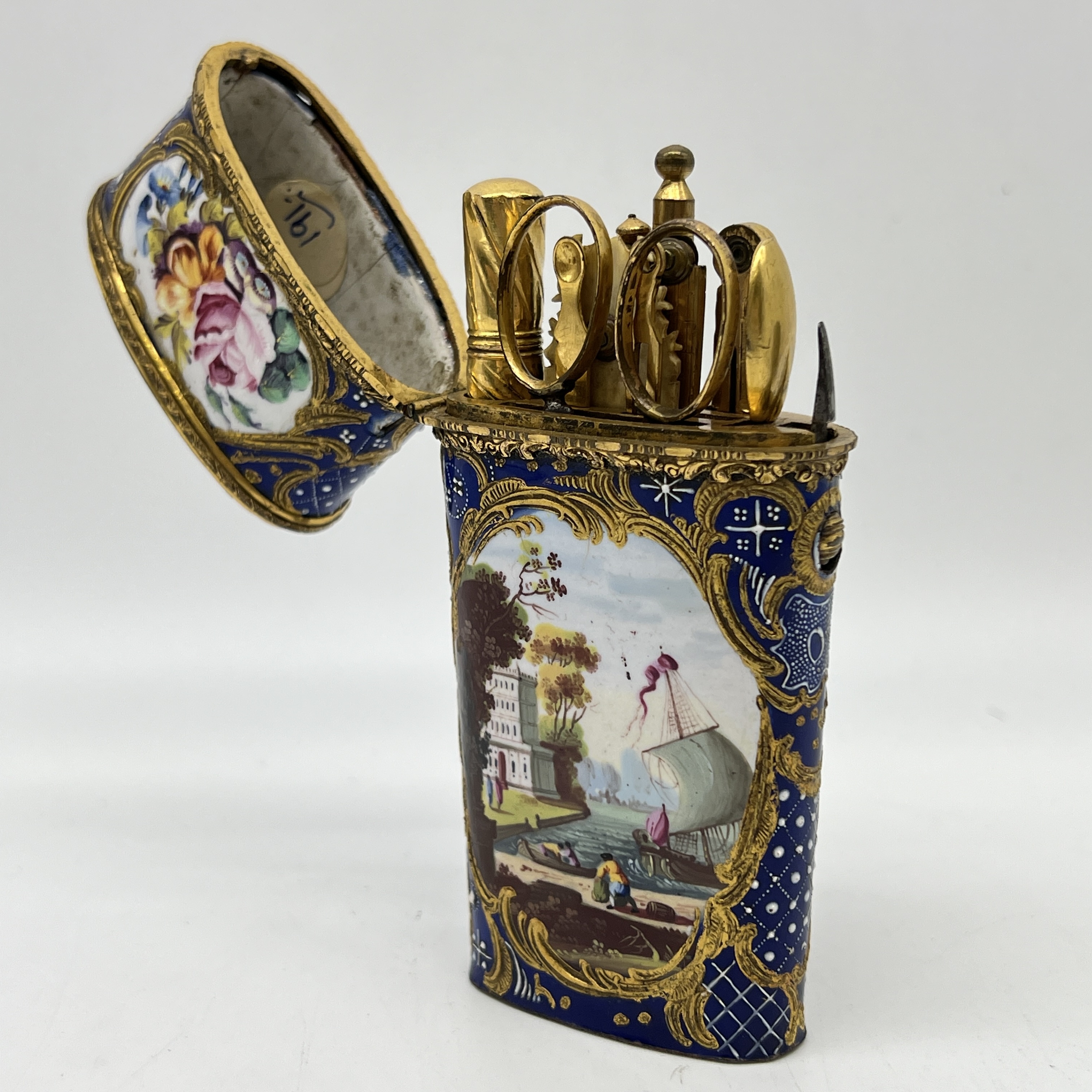 A bilston enamel 18th century vanity case - Image 2 of 5
