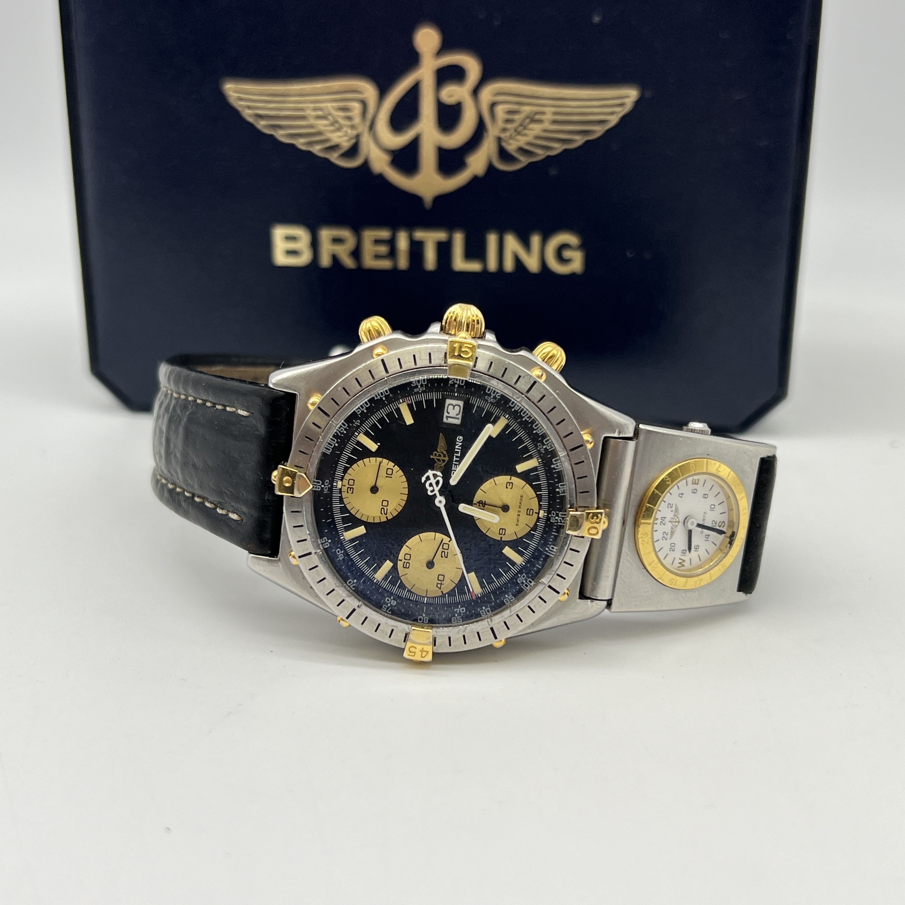A Breitling chronograph stainless steel and gold watch - Image 5 of 11