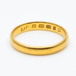 A 22ct yellow gold wedding band