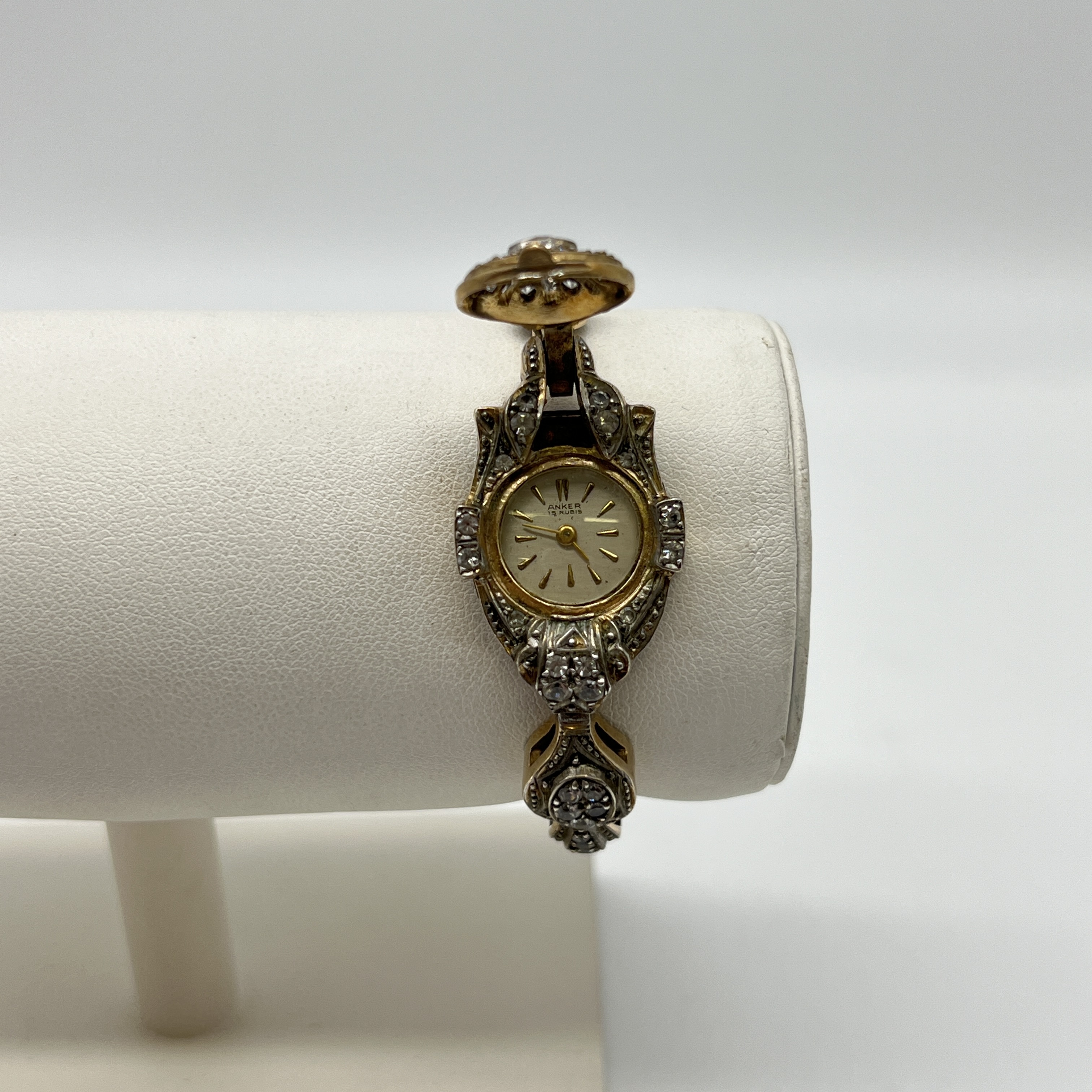 A vintage mechanical 15 Rubis watch - Bild 2 aus 5