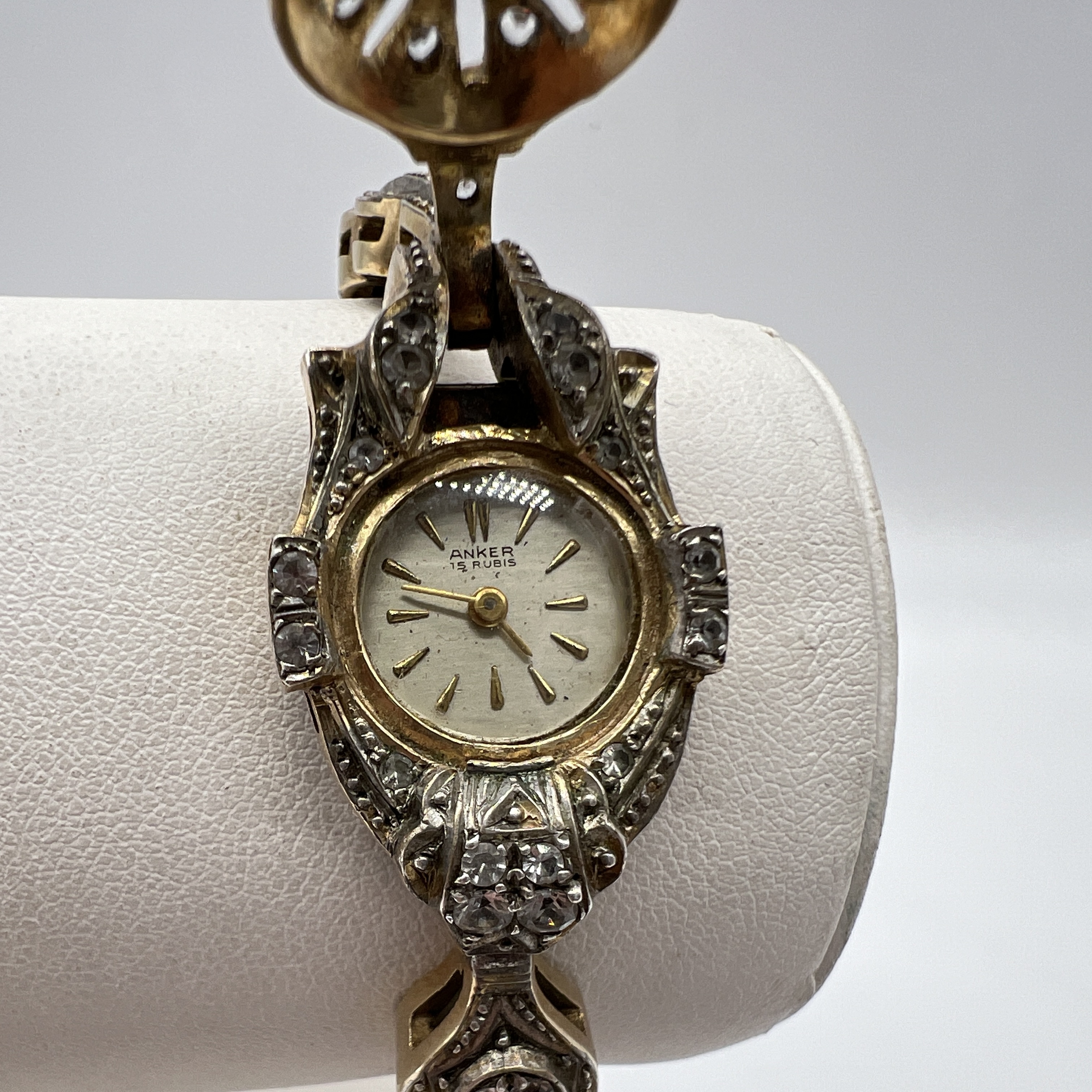 A vintage mechanical 15 Rubis watch - Bild 3 aus 5