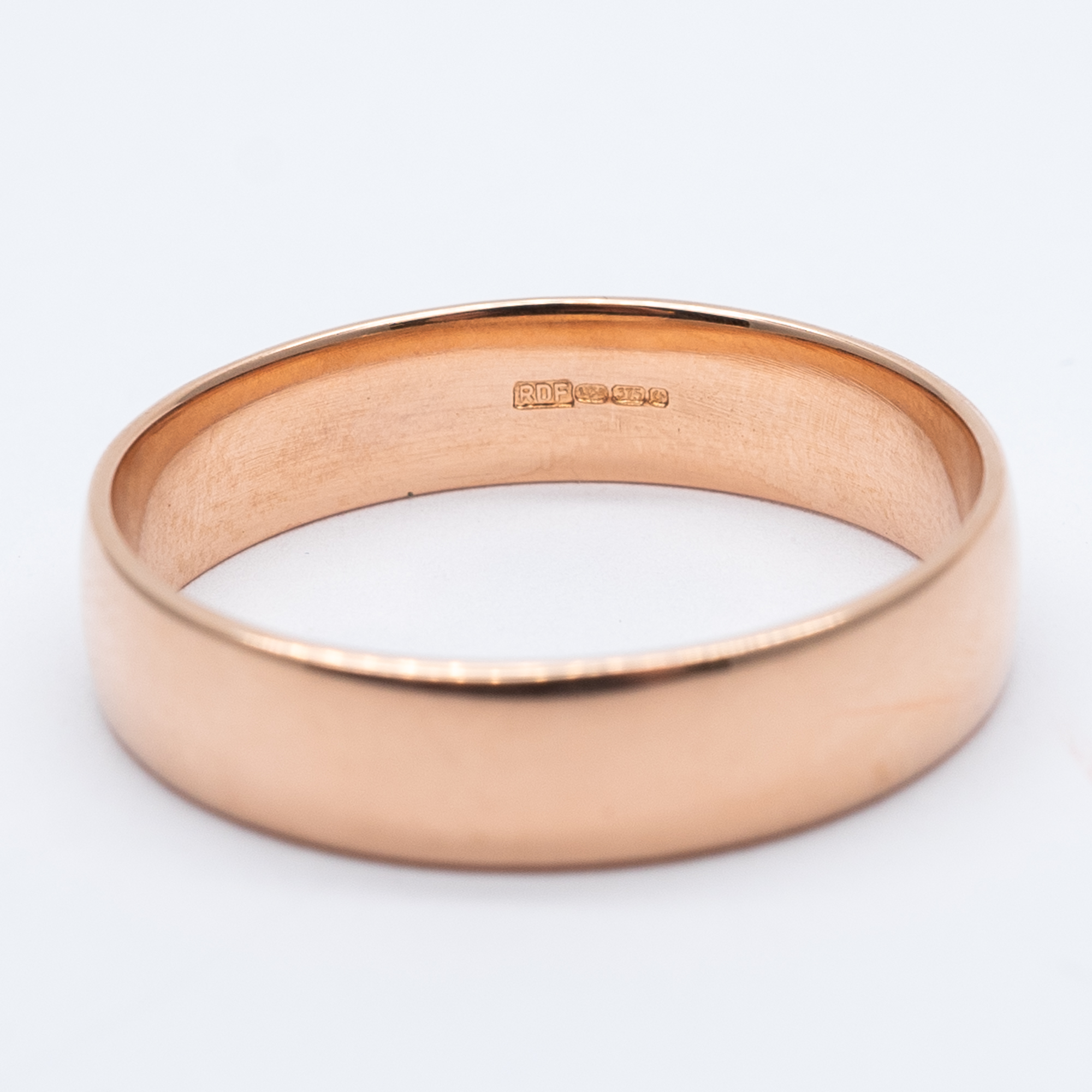 A D shaped 9ct rose gold wedding band - Image 2 of 3