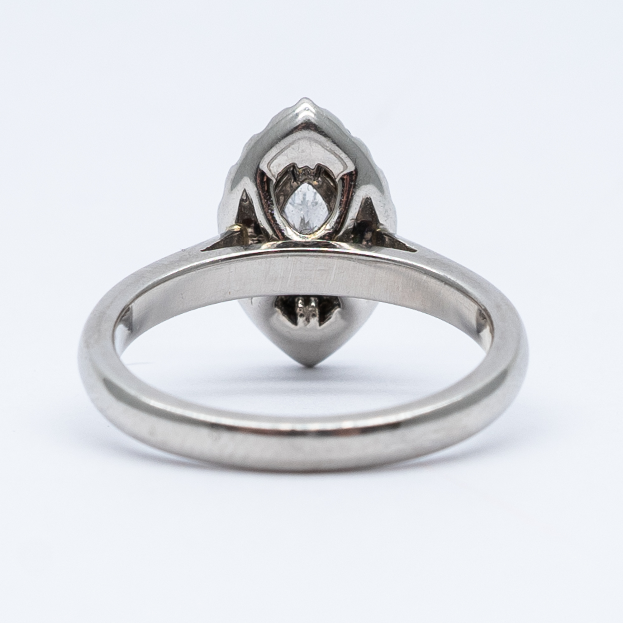 A platinum marquise halo diamond ring - Image 4 of 5