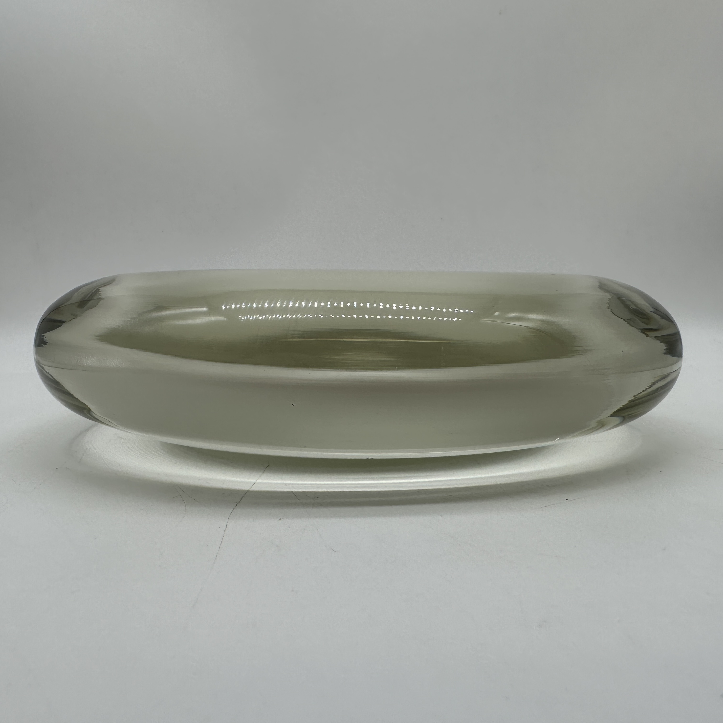 An Italian heavy glass bowl - Image 4 of 5