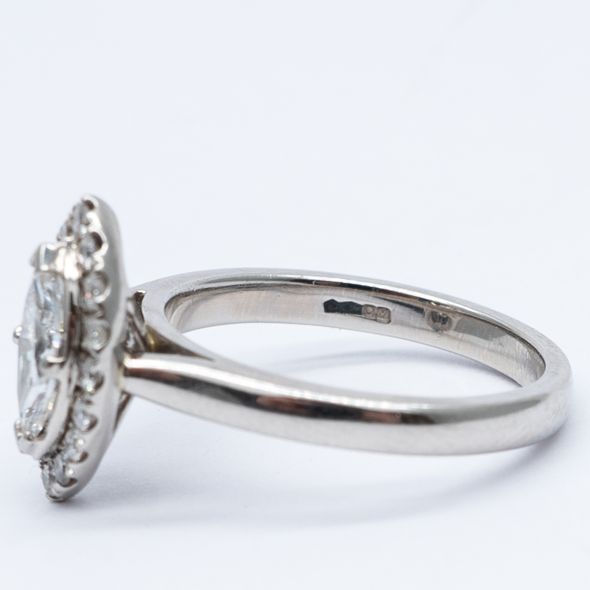 A platinum marquise halo diamond ring - Image 2 of 5