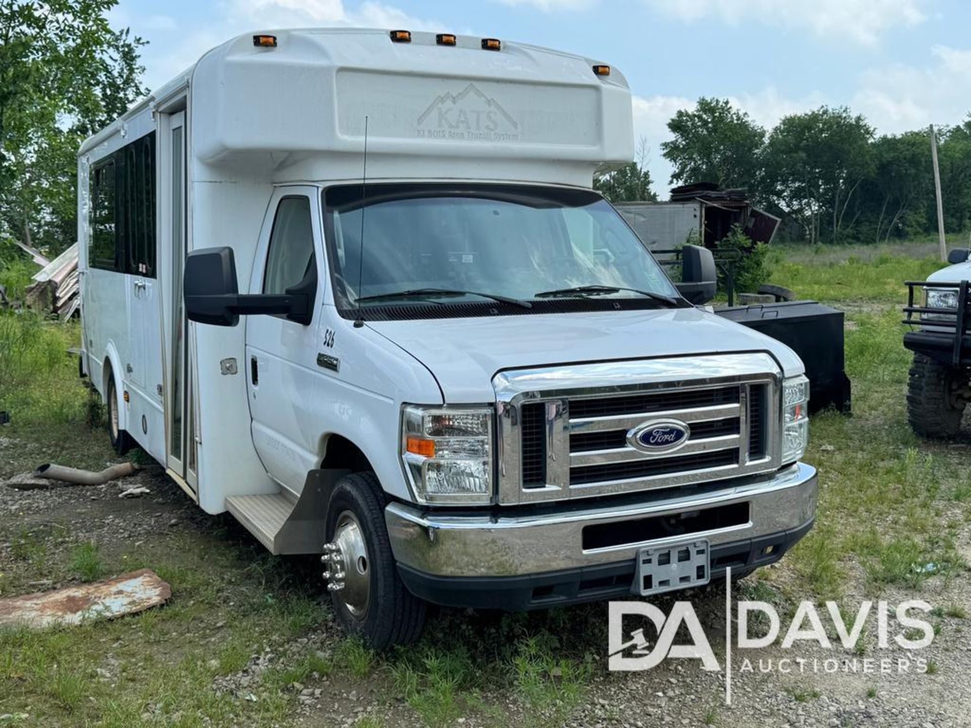 2016 Ford E-450 Bus, CNG truck