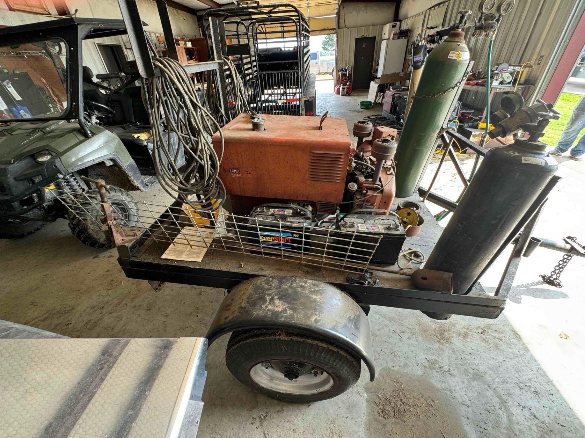 225 Lincoln Arc Welder w/Trailer - Image 2 of 4