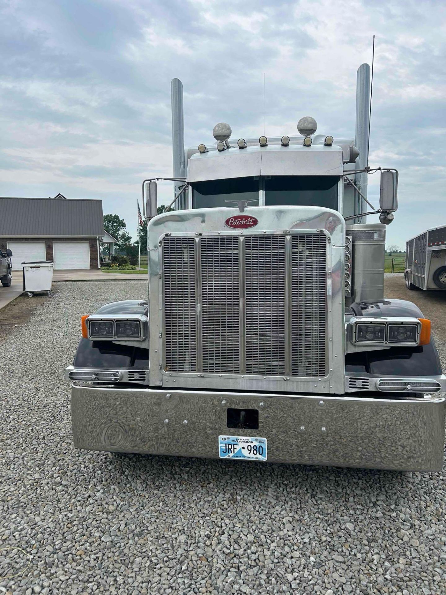 1999 Peterbilt 379 Truck, VIN # 1XP5DB9X6XD484134 - Image 2 of 10